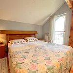 Wood & Light Loft - Private Parking Apartman *