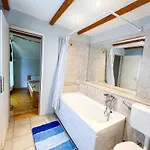 Apartman Wood & Light Loft - Private Parking *