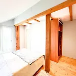 Wood & Light Loft - Private Parking Apartman *