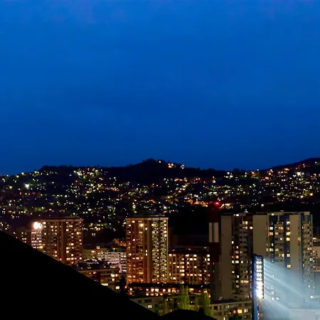 Wood & Light Loft - Private Parking Apartment *