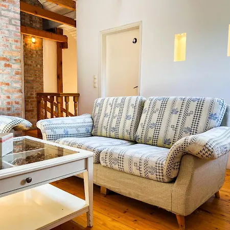 דירה Wood & Light Loft - Private Parking *