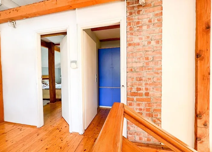 Wood & Light Loft - Private Parking * Sarajevo