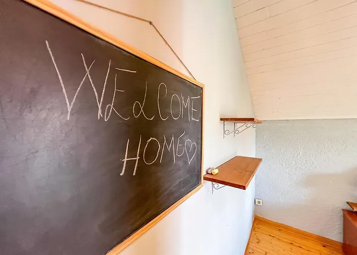 Wood & Light Loft - Private Parking Sarajevo